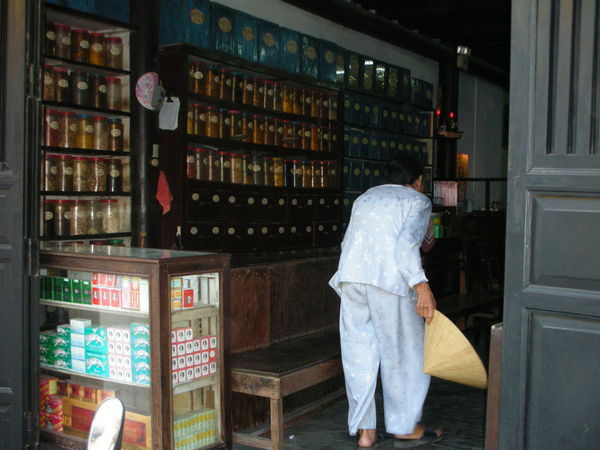 Chinese Medicine Shop - Hoi An