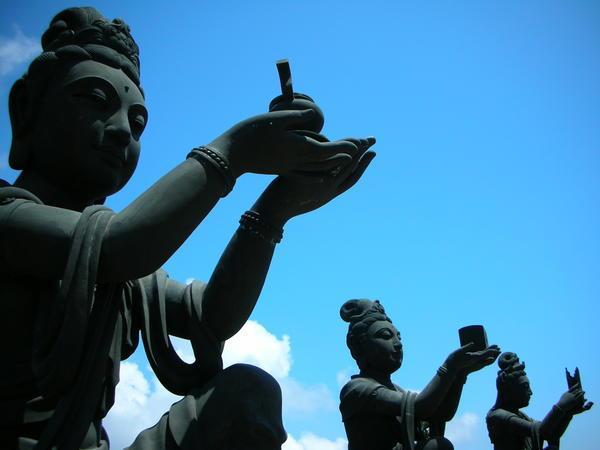 Offerings to Lord Gautama