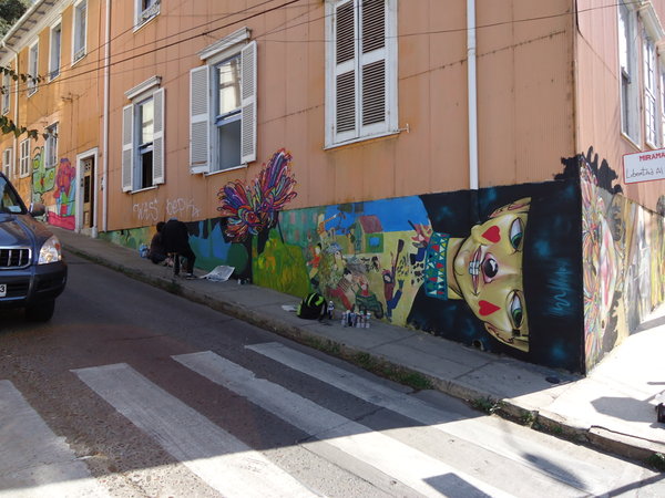 Valparaiso graffiti drawings