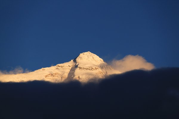Mt Everest st sunset