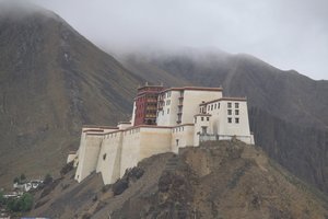 Shigatse Dzong (fort)