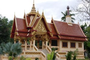 010001007 Phuket - Wat Monglok Temple (3)