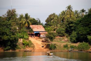 Tonle San River