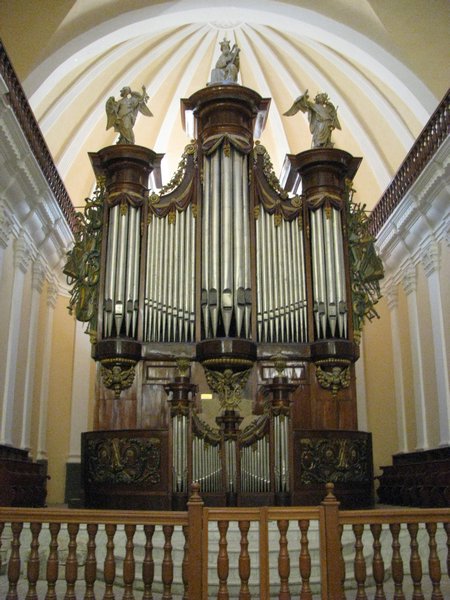 impressive organ