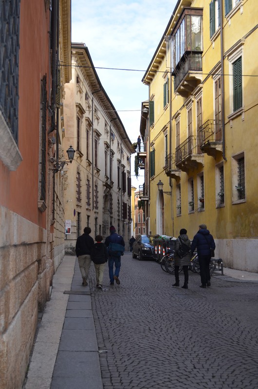 Some street in Verona