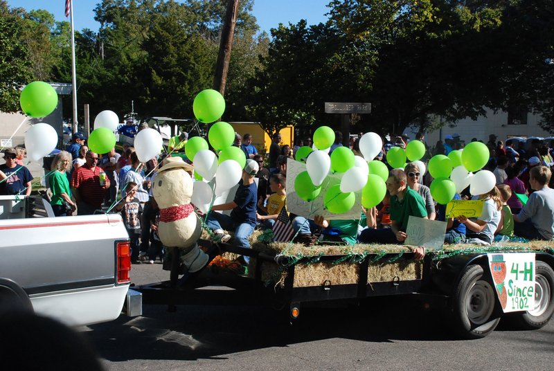 Whitesboro Peanut Festival Parade