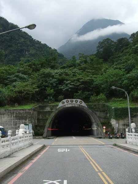 lots of tunnels in Taiwan