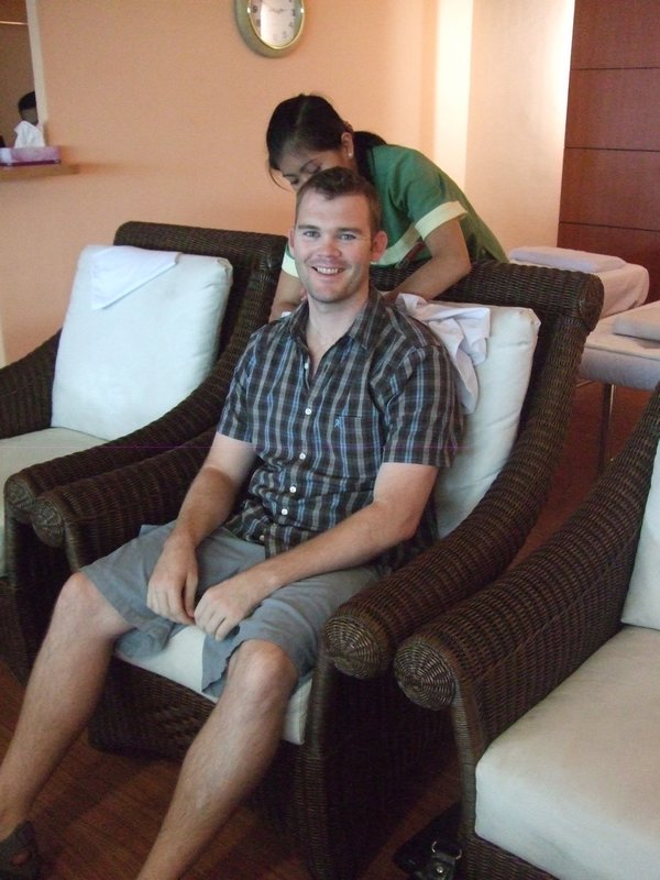 Pete enjoying a FREE massage