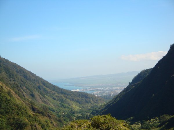 view from Iao Valley to Wailuku