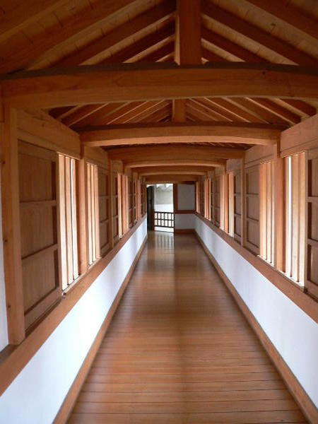 Lovely Himeji Castle corridor.