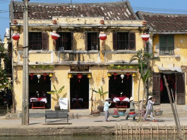 "Who could stop this march of three?", Hoi An