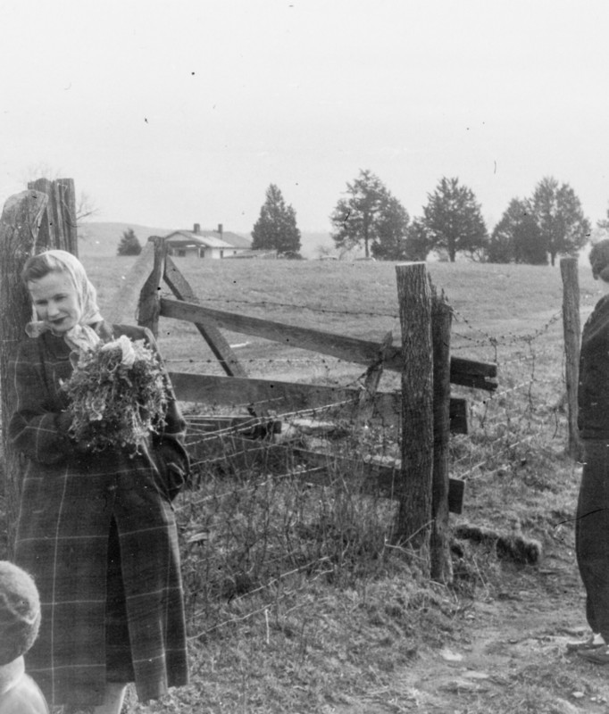 Mother with wild watercress 1954