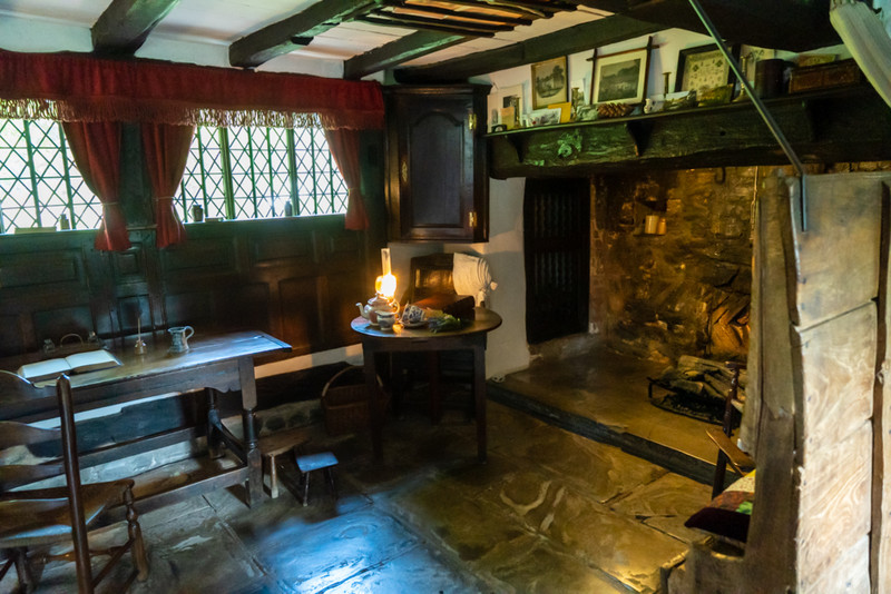 Anne Hathaway's cottage 015 Stratford-upon-Avon UK 051422