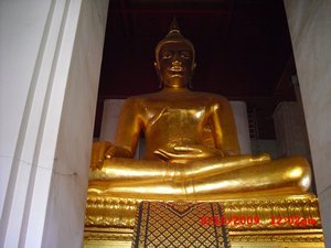 Gold Budda
