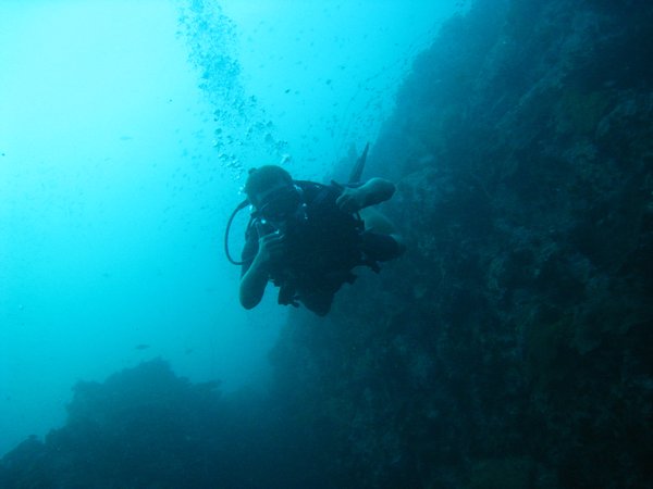 Rik diving at 30 meters
