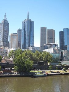 Skyline of Melbourne with the river