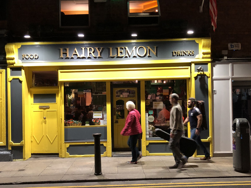 The famous Hairy Lemon in Dublin