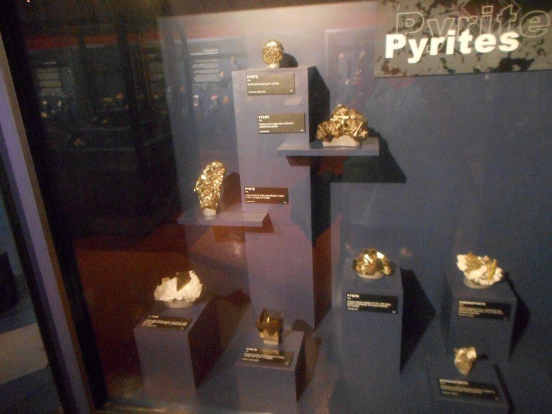 Super-sized Pyrites