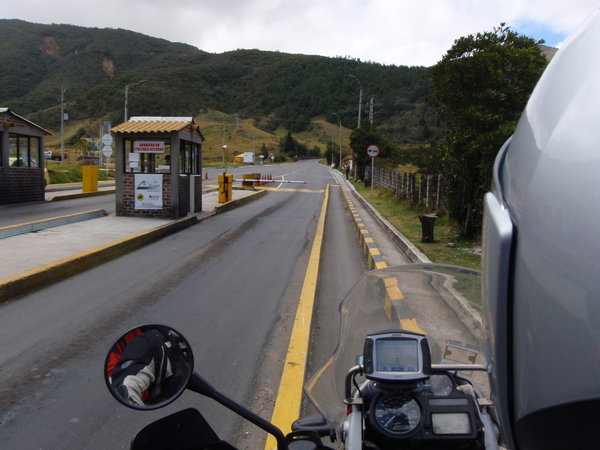 toll booth Colombian style