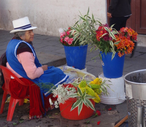 Cuenca - flower seller