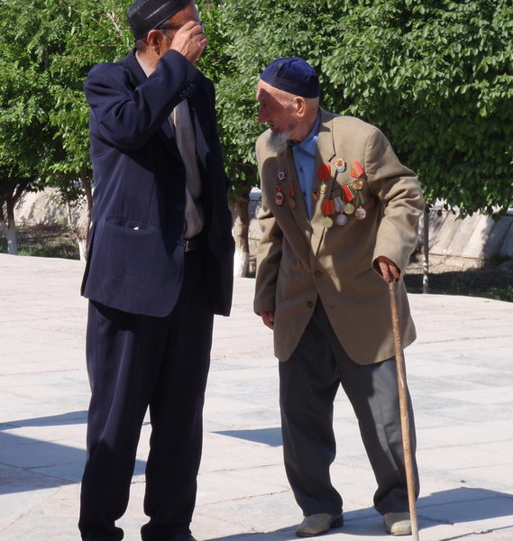 war veterans proudly displaying their medals