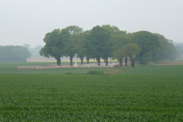 The Somme - roadside cemetries
