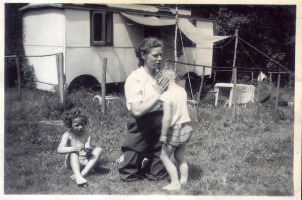 Mama Camping with her Bundles of Joy Mummy & Keith