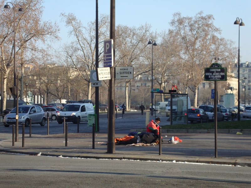homeless in Paris