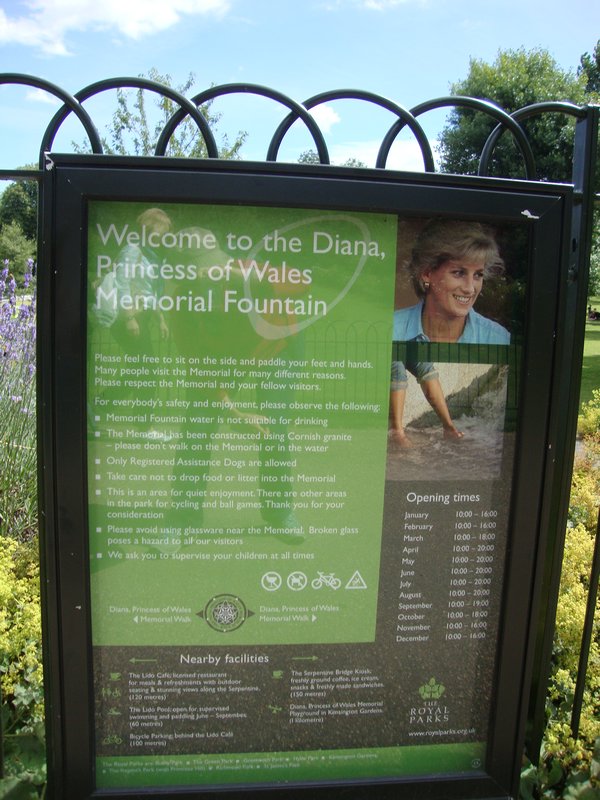 sign for Diana Memorial Fountain