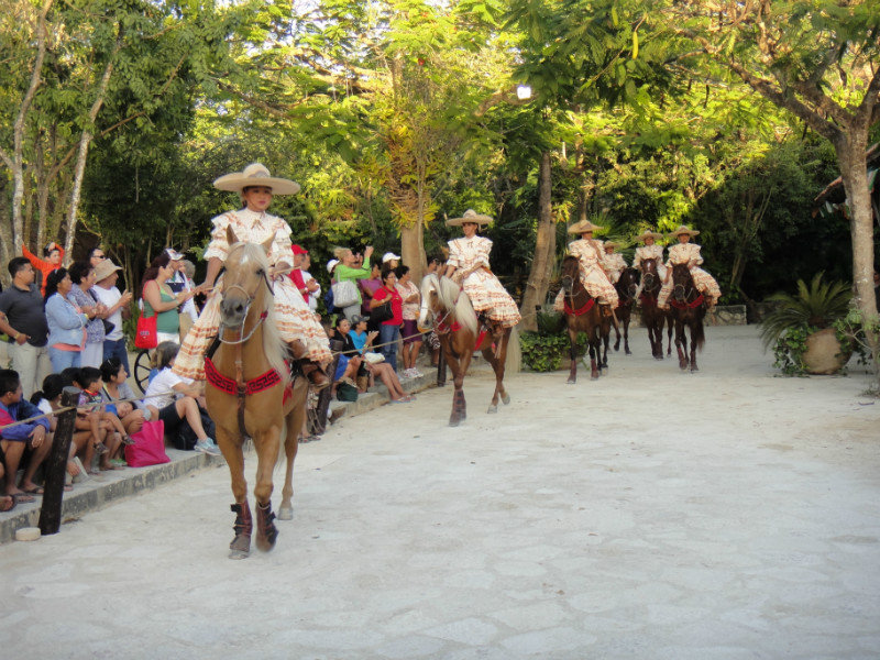 Senoritas on horseback