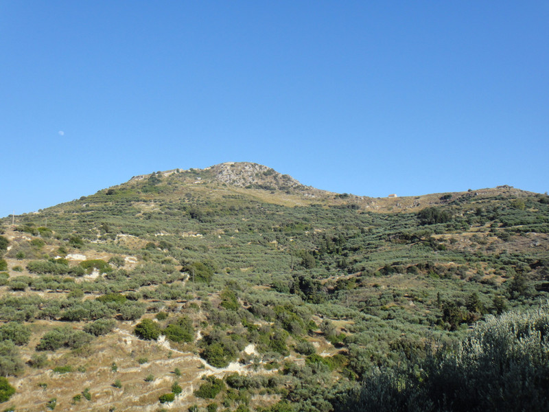 Polyrennia Acropolis view from valley
