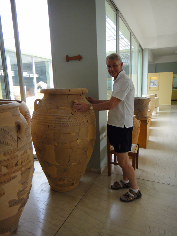 Jenks trying to take the pithos at Sitia Museum