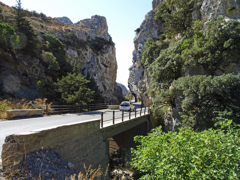 Koutsifou Gorge entrance