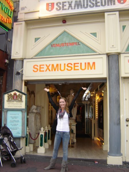 Sex Museum!