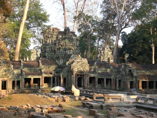 Ta Phron temple