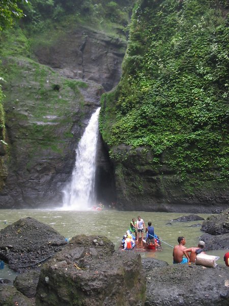 The main Pagsanjan Waterfall