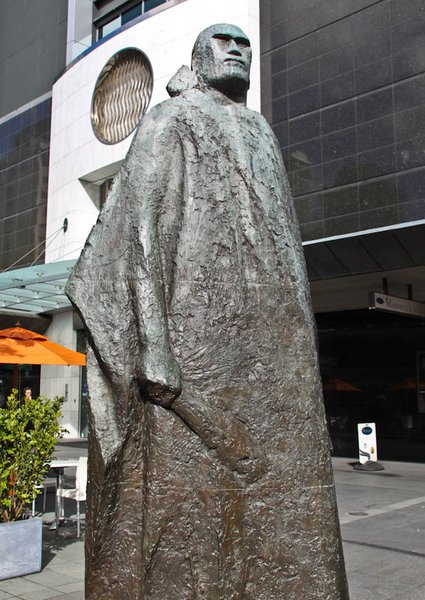 Auckland - Maori Statue
