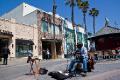 Santa Monica - Blues singer on 3rd st Promenade