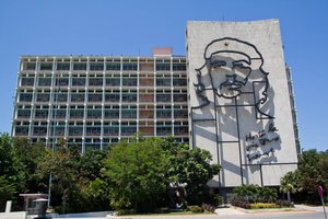 Enormous Che tribute at Plaza de la Revolucion