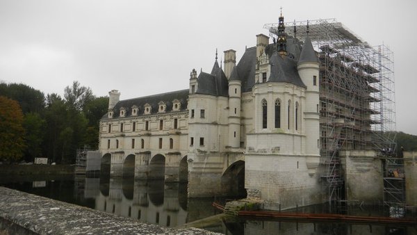 Another view of Chenonceau.