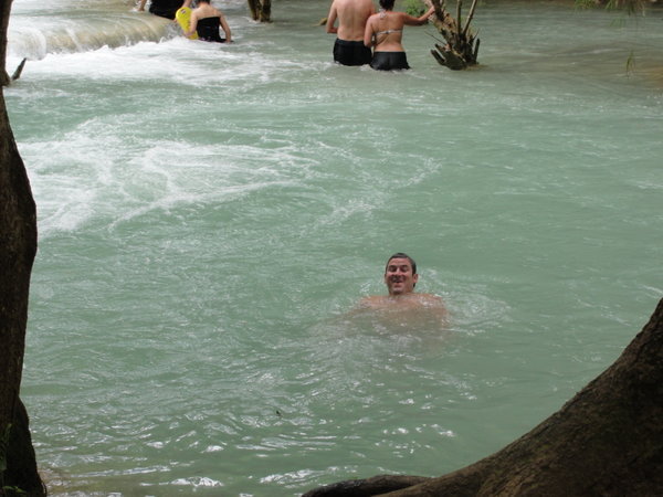 Swiming at the waterfall