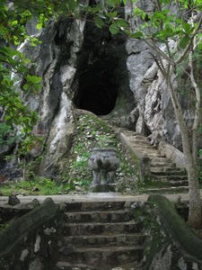 Grotte aux Marble Mountains