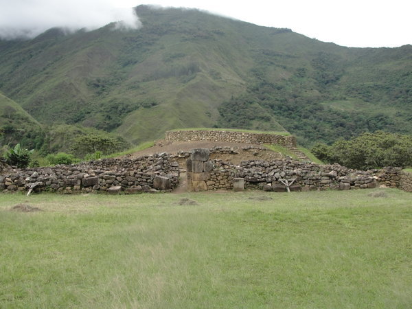 Anciennes ruines Incas