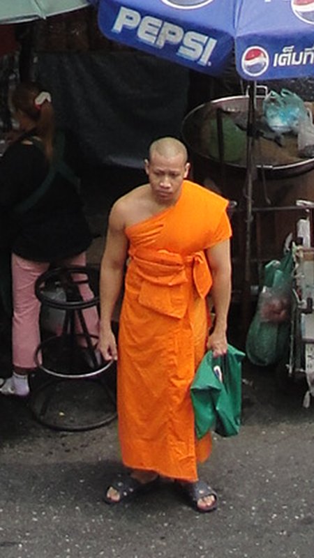 Un moine bouddhiste