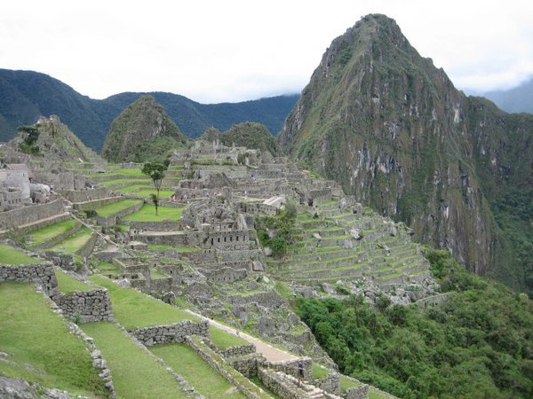 Machu Picchu and Waynupicchu