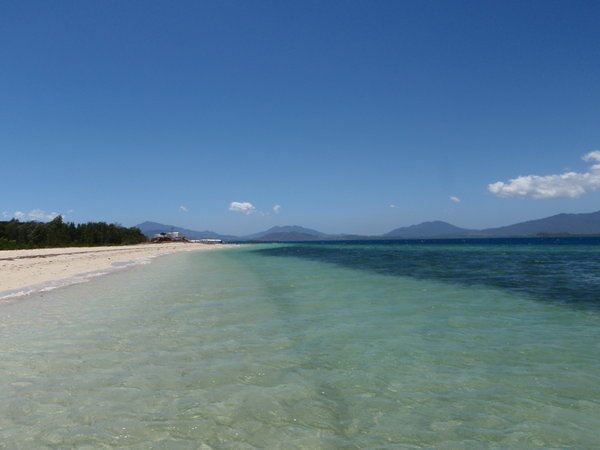 The main beach of Snake Island