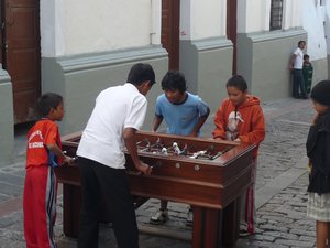 Kids play in Quito