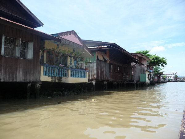 Houses on the river in Bangkok