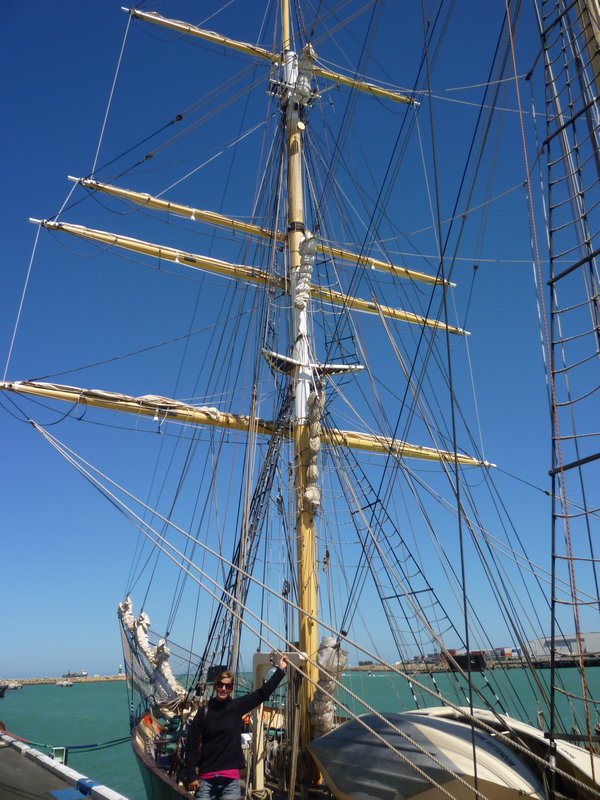 Tall ship by the Maritime museum