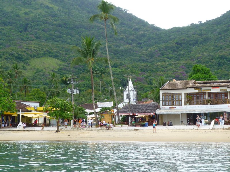 Ilha Grande's main town Abraao